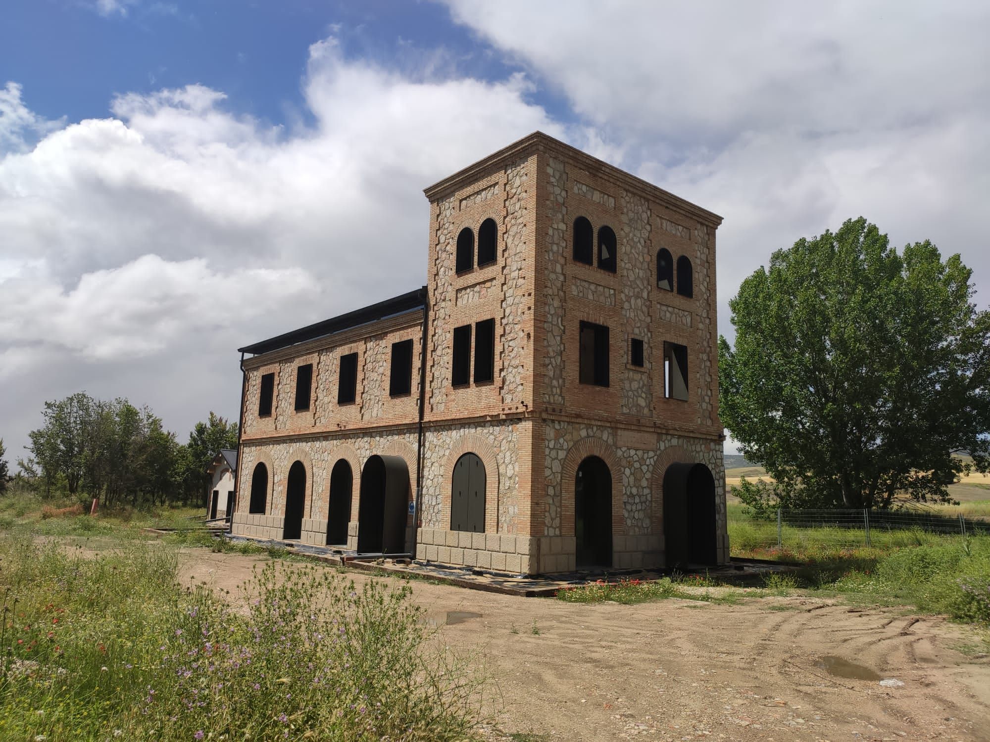 El COACM se adhiere a la agrupación de defensa del ferrocarril 'Pueblos con el tren' de Cuenca