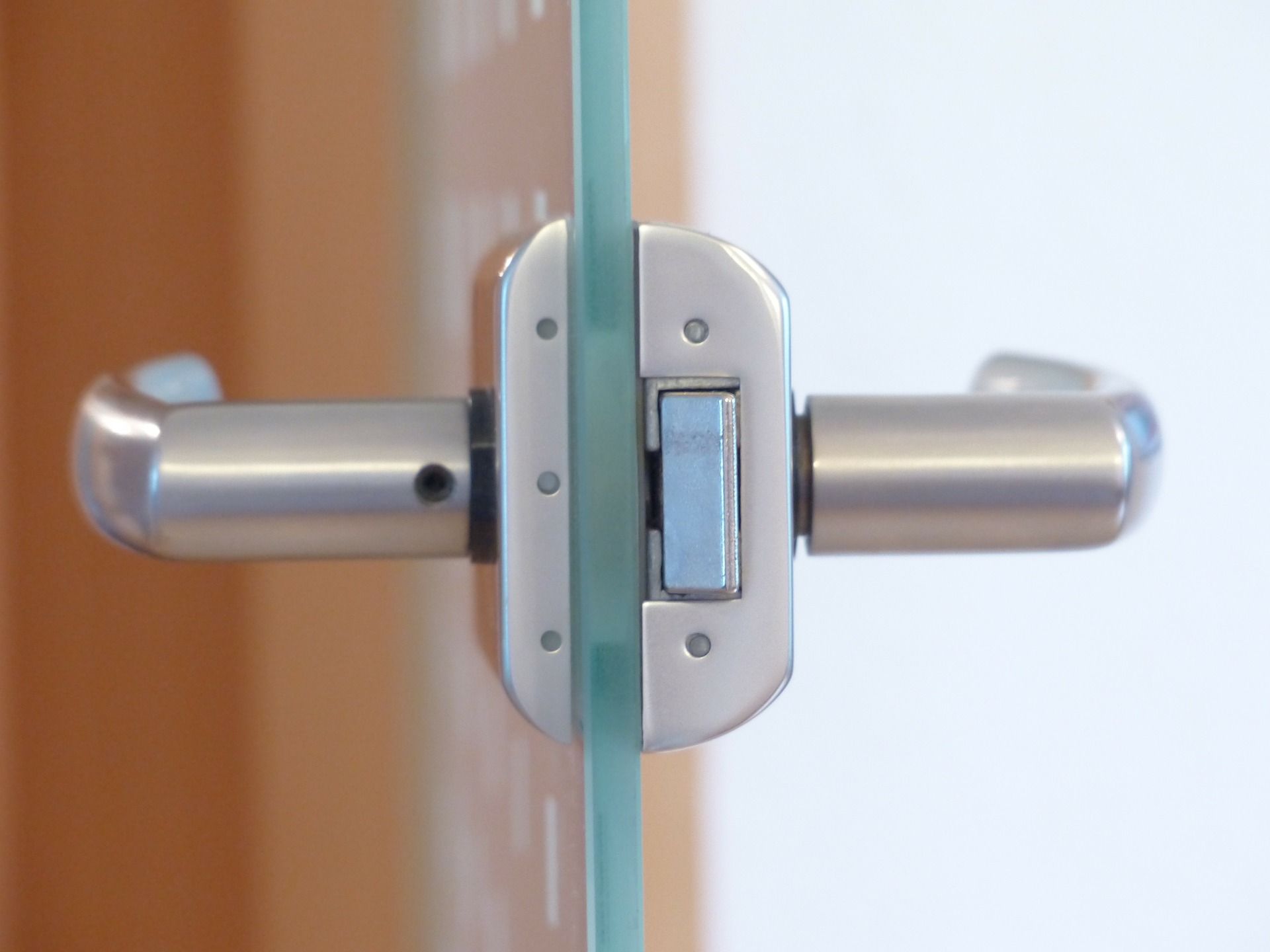 Juncos Servicios Integrales: Cerrajeros en Málaga las 24 horas