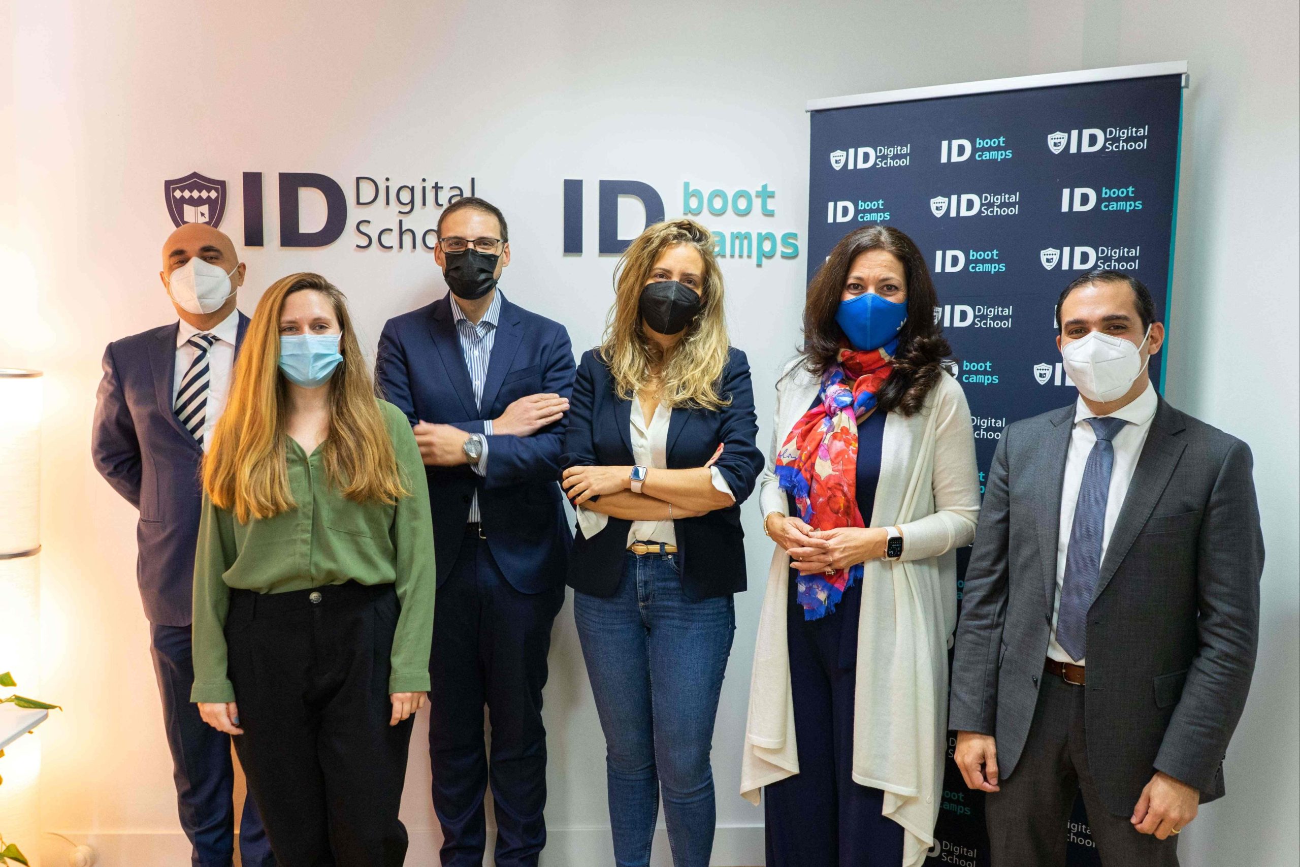 ID Digital School y Selecta Digital lanzan el programa de becas transfórmate