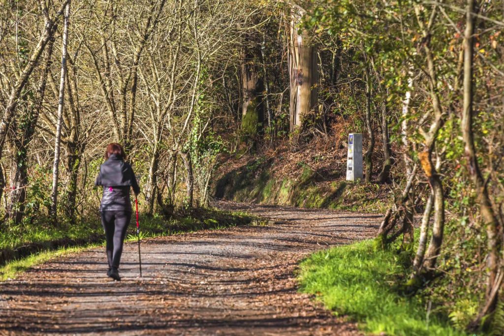 Foto de Peregrina haciendo el Camino de Santiago